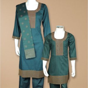 ছোট সাইজ: থ্রি-পিস/টু-পিস